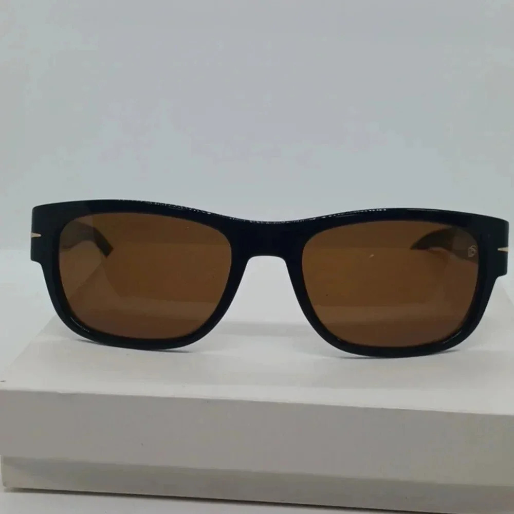 NWT MEN'S DAVID BECKHAM SUNGLASSES DB7035